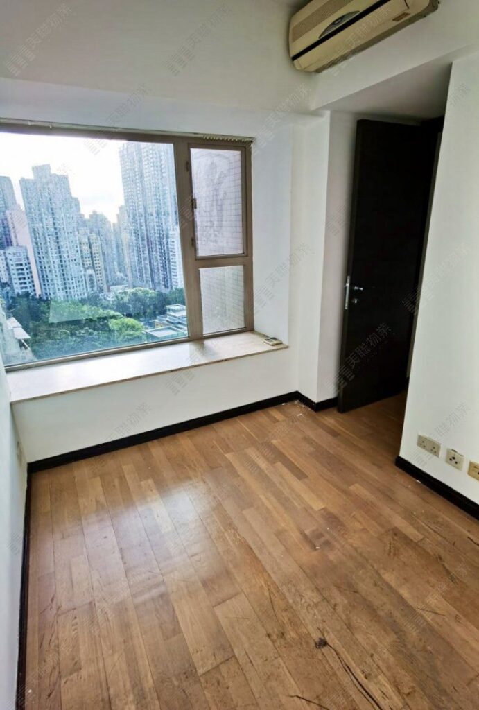CENTRE PLACE 匯賢居 – 5