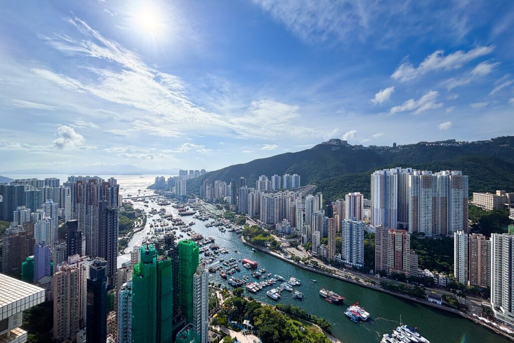 SHAM WAN TOWERS 深灣軒 + ROOF – 17