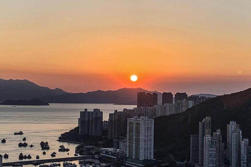 SHAM WAN TOWERS 深灣軒 + ROOF – 20