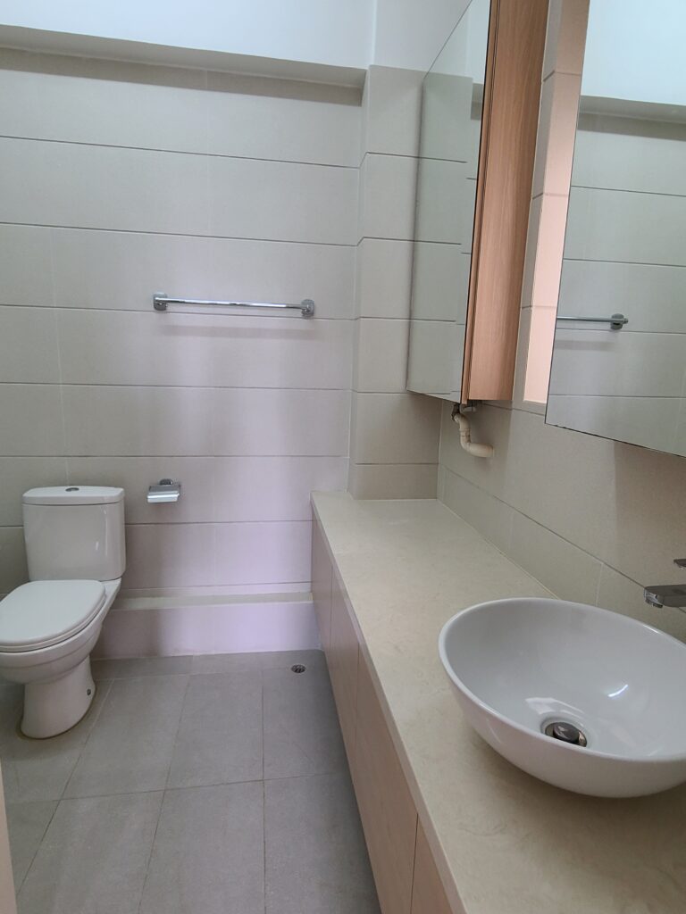 GRAND HOUSE 柏齡大廈 – 16