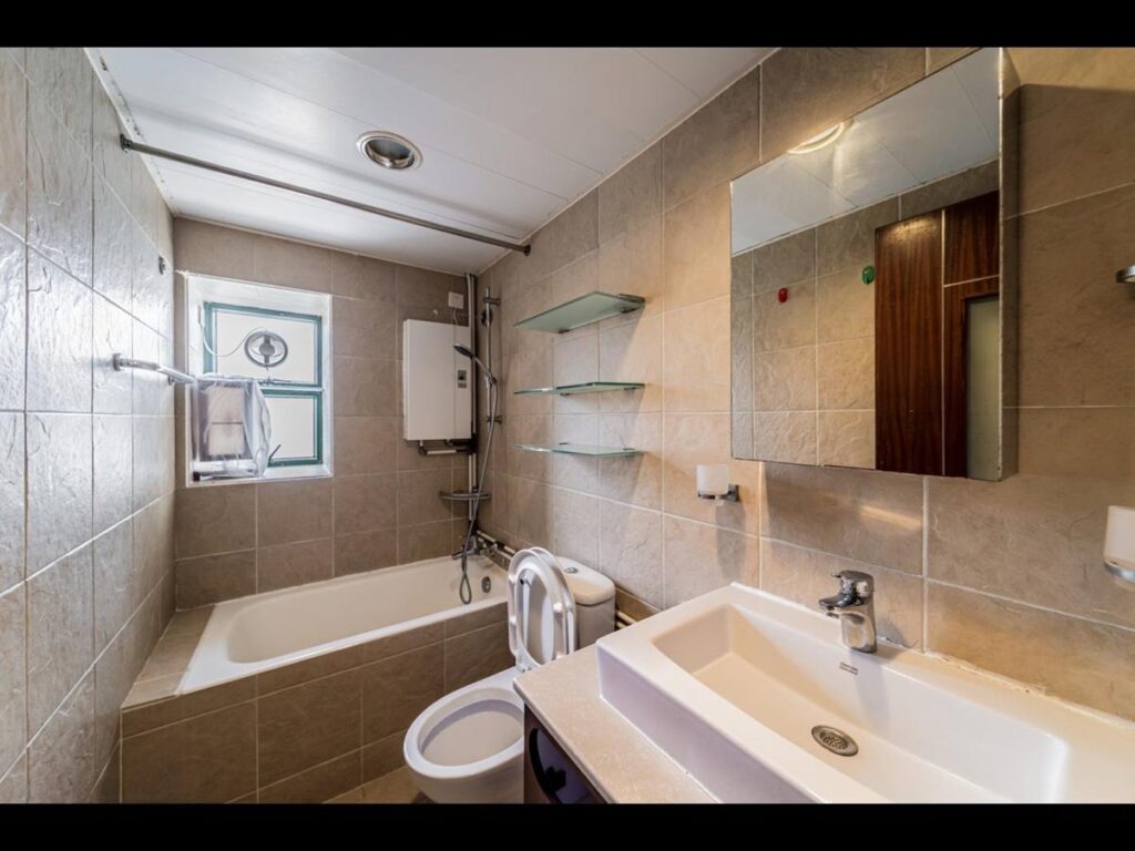 MONMOUTH PLACE – 4