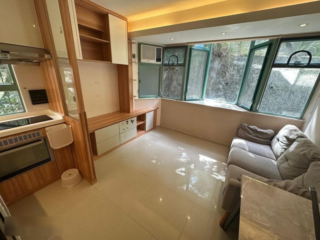 Rockwin Court 樂榮閣 – 1
