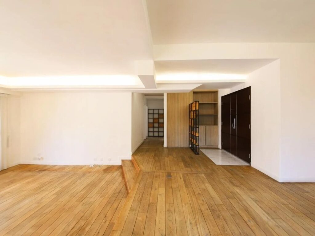 WING WAY COURT – 3
