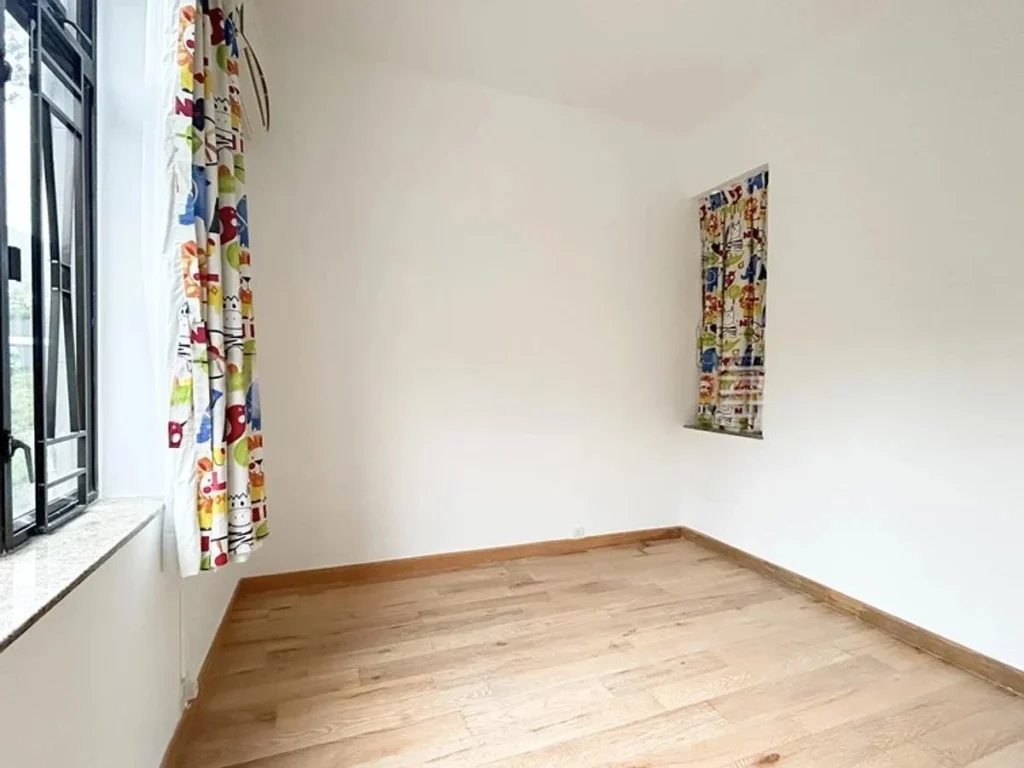 GORDON TERRACE – 11