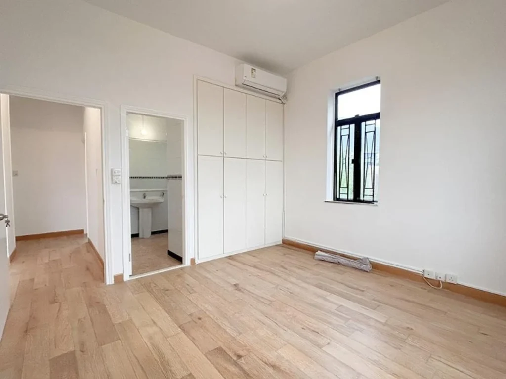 GORDON TERRACE – 7